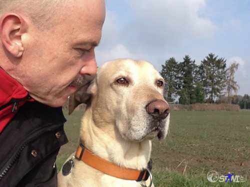 Der große Mann und ich.